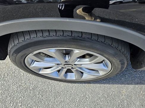 Used 2019 Lincoln MKC Select w/ Select Plus Package image 20