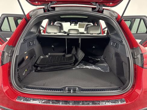 New 2026 Mercedes-Benz GLC 300 4MATIC image 14