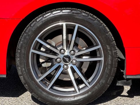 Used 2017 Ford Mustang Premium image 24