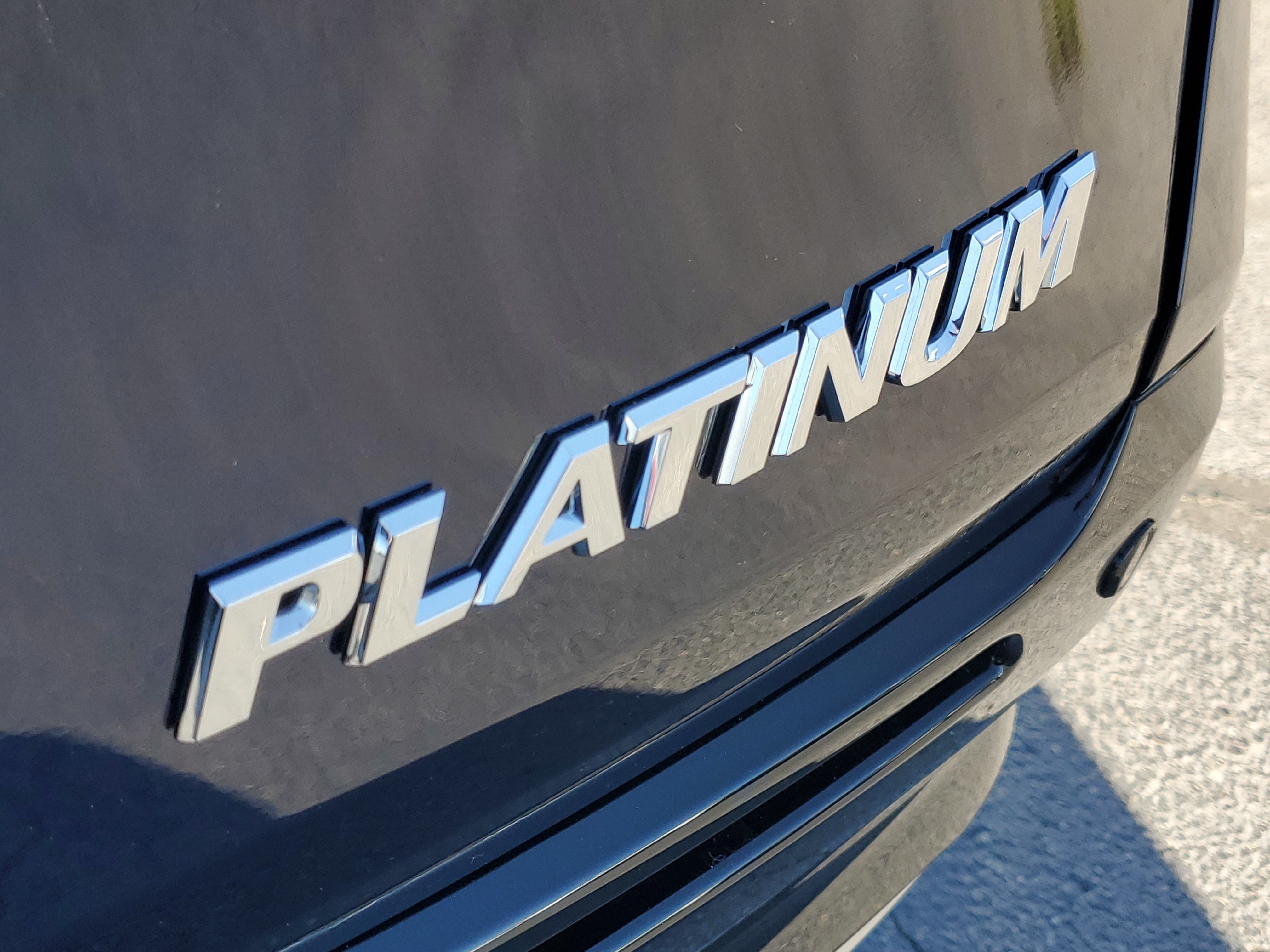 New 2026 Toyota Sienna Platinum AWD/4WD image 7