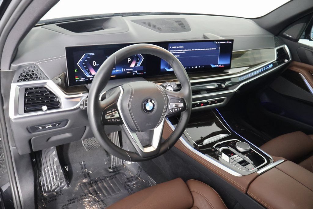Certified 2025 BMW X5 xDrive40i w/ Premium Package AWD/4WD image 7
