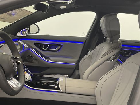 New 2026 Mercedes-Benz S 63 AMG S image 16