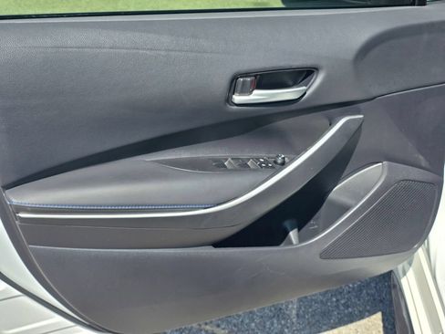 Used 2022 Toyota Corolla SE w/ Carpet Mat Package (TMS) FWD image 13