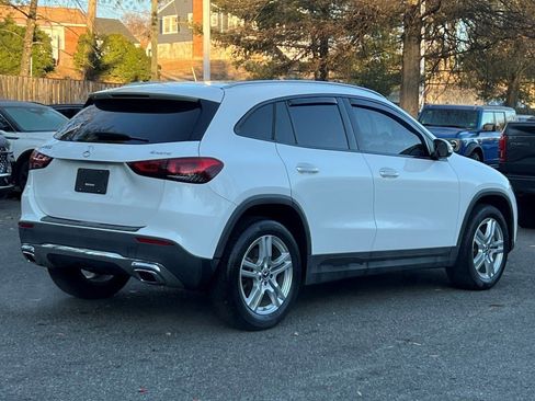 Used 2021 Mercedes-Benz GLA 250 4MATIC w/ Premium Package image 5