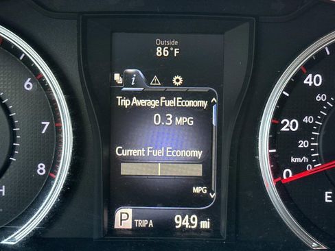 Used 2017 Toyota Camry SE image 37