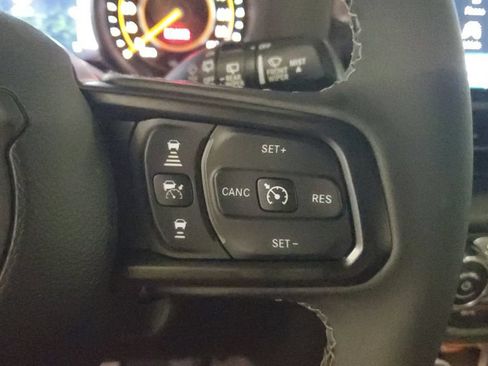 Used 2026 Jeep Wrangler Unlimited Sport AWD/4WD image 30