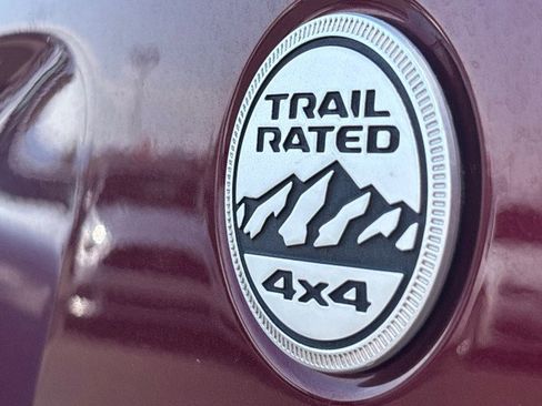 Used 2021 Jeep Gladiator Sport image 33