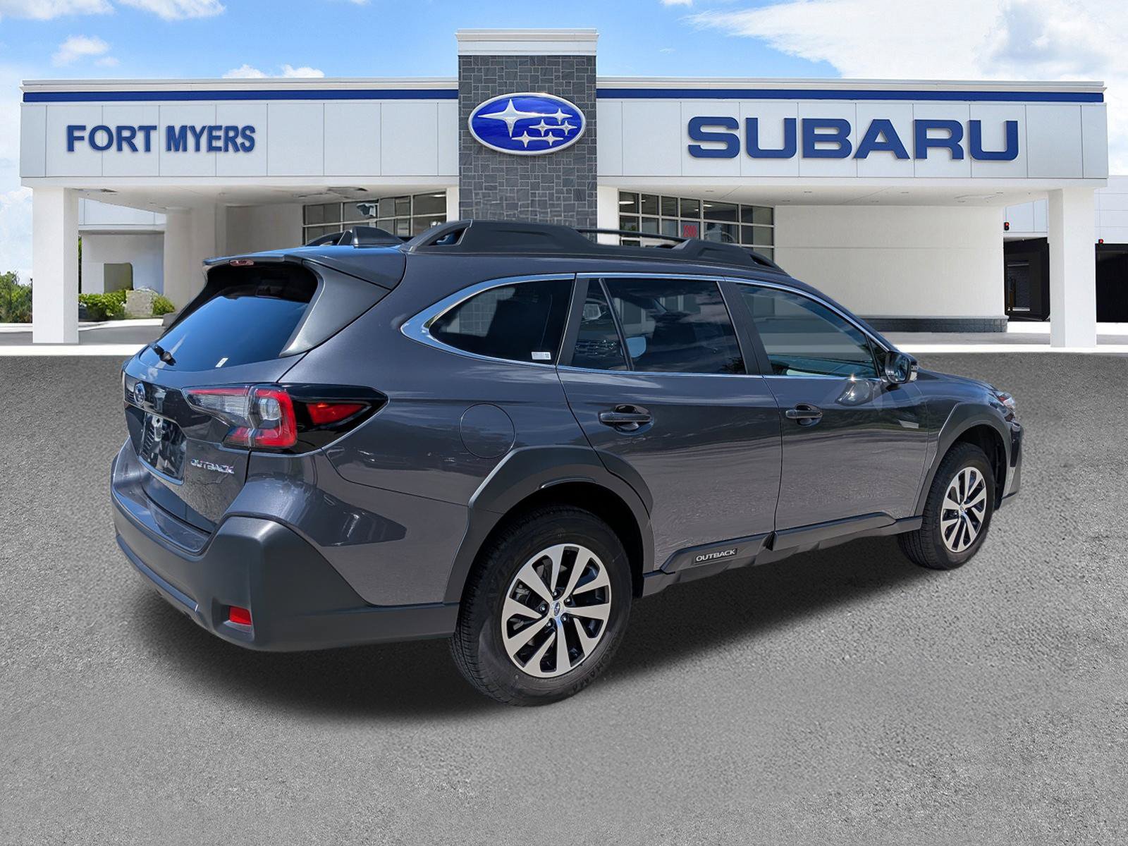 Certified 2025 Subaru Outback Premium AWD/4WD image 4