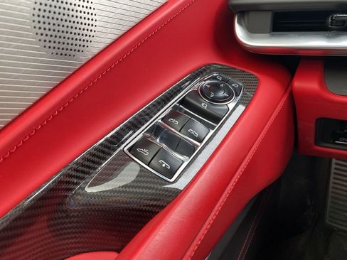 Used 2021 Chevrolet Corvette Stingray Premium Conv w/ Z51 Performance Package RWD image 32