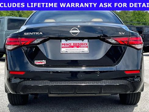 Used 2024 Nissan Sentra SV w/ SV Premium Package FWD image 4