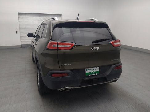 Used 2015 Jeep Cherokee Limited AWD/4WD image 6