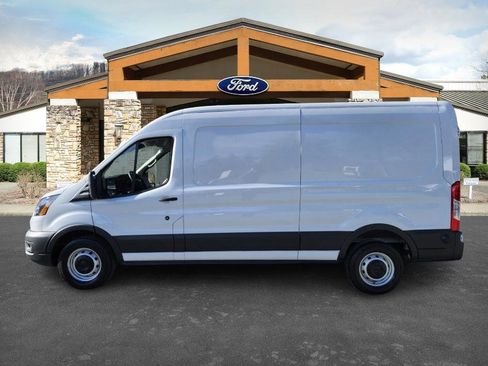 New 2024 Ford Transit 250 148 Medium Roof w/ Load Area Protection Package image 4