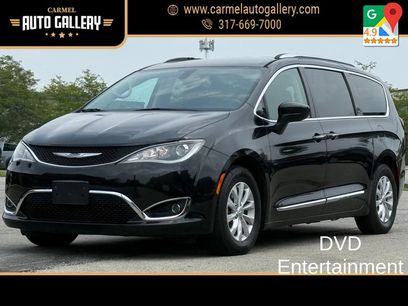Used 2019 Chrysler Pacifica Touring-L