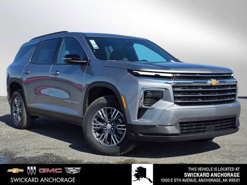 New 2026 Chevrolet Traverse LT AWD/4WD image 1