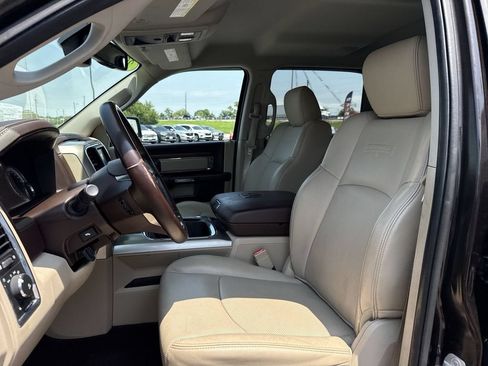 Used 2016 RAM 1500 Laramie AWD/4WD image 13