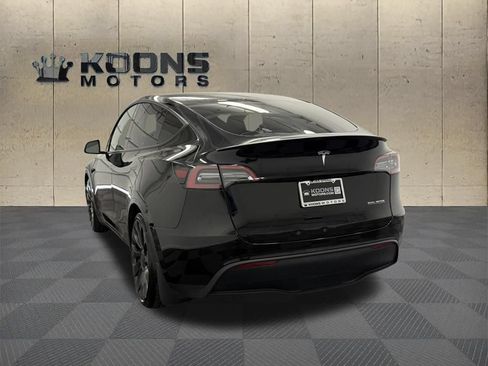 Used 2022 Tesla Model Y Performance AWD/4WD image 6
