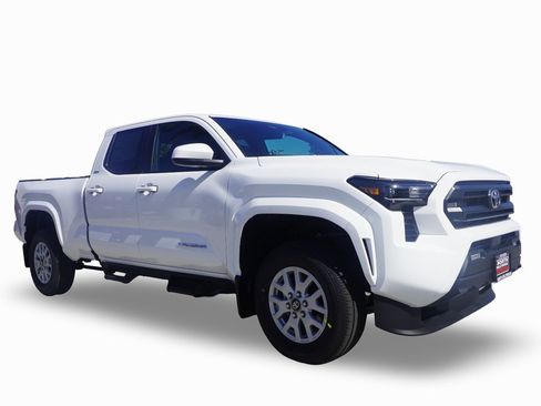 New 2025 Toyota Tacoma SR5 image 2