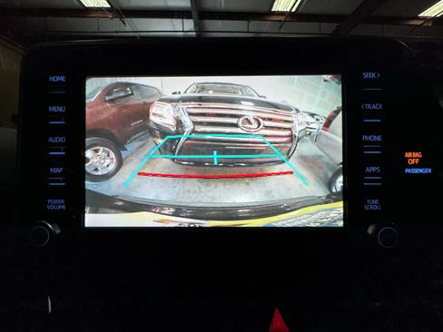 Used 2020 Toyota C-HR Limited image 45