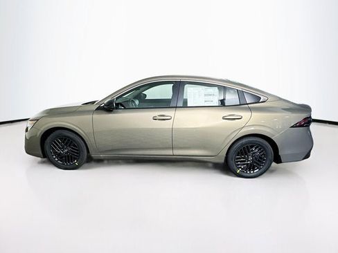 New 2026 Nissan Sentra SV FWD image 8