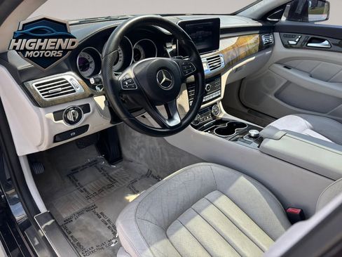 Used 2015 Mercedes-Benz CLS 400 4MATIC w/ Premium 2 Package image 13
