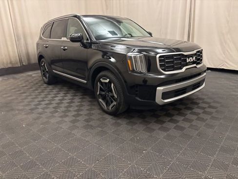 Used 2024 Kia Telluride S w/ S Sunroof Package AWD/4WD image 3