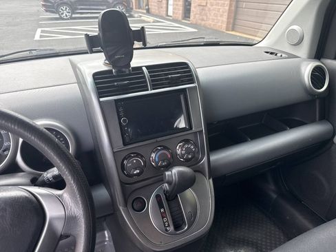 Used 2004 Honda Element LX image 26