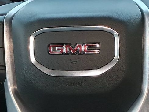 Used 2024 GMC Sierra 1500 SLT w/ X31 Off-Road Package AWD/4WD image 13