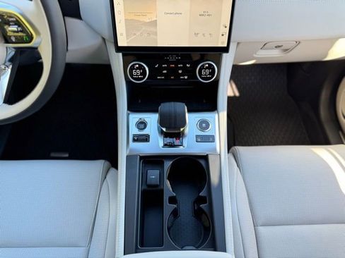 New 2026 Jaguar F-PACE R-Dynamic S image 31