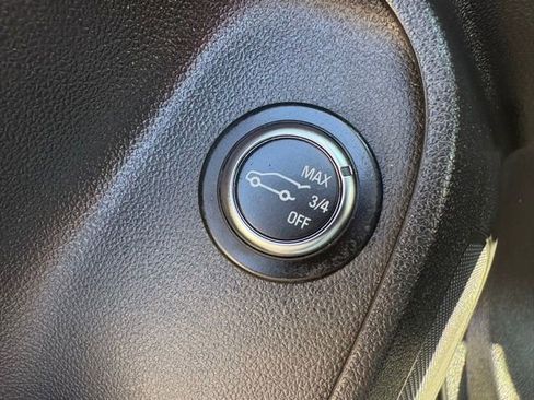 Used 2024 Buick Envista Preferred w/ Convenience II Package image 23