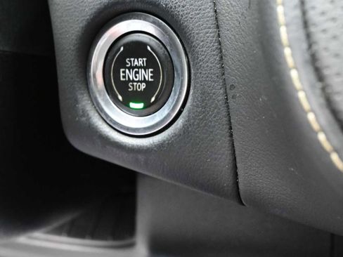 Used 2021 Chevrolet Tahoe Premier w/ Premium Package AWD/4WD image 23