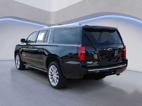 Used 2019 Chevrolet Suburban Premier w/ Premier Plus Edition AWD/4WD image 5