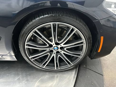 Used 2018 BMW 540i RWD image 9