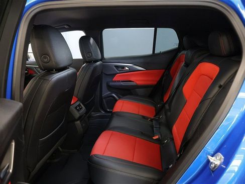 New 2025 Chevrolet Equinox EV RS image 17