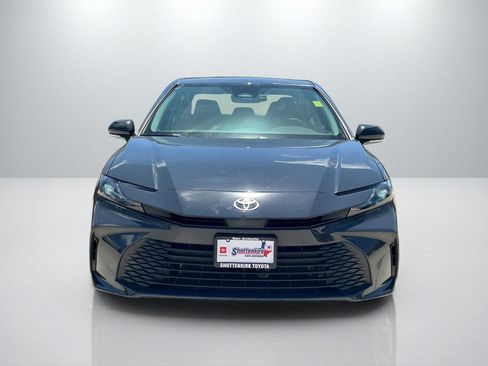 Used 2025 Toyota Camry LE w/ Convenience Package AWD/4WD image 2
