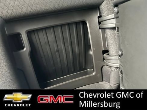 Used 2021 Chevrolet Silverado 1500 LT w/ Convenience Package II AWD/4WD image 36