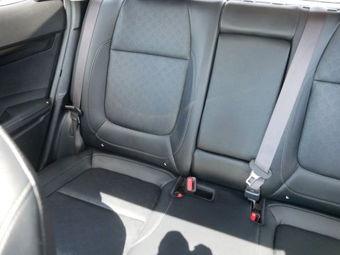 Used 2023 Kia Seltos EX AWD/4WD image 12