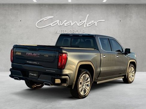 Certified 2022 GMC Sierra 1500 Denali w/ Denali Premium Package image 16