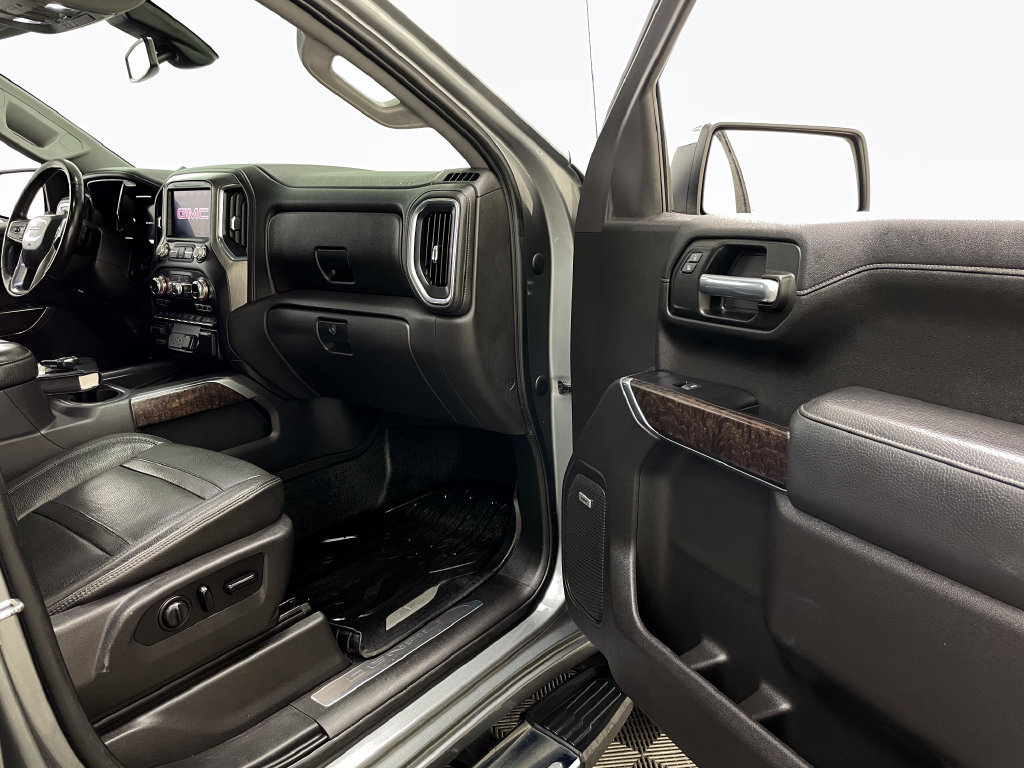 Used 2020 GMC Sierra 1500 Denali w/ Driver Alert Package II AWD/4WD image 42