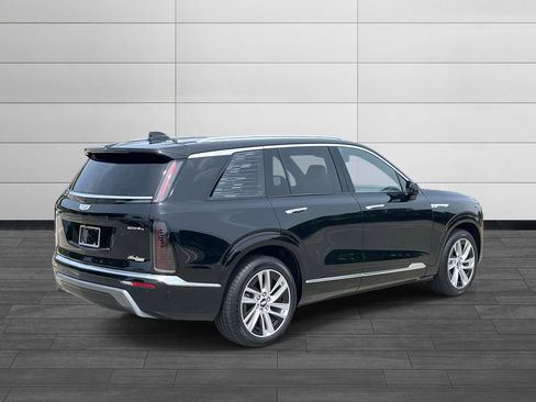 New 2026 Cadillac Vistiq Luxury AWD/4WD image 5