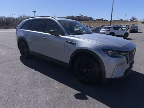 Used 2025 MAZDA CX-90 3.3 Turbo w/ Premium Sport Pkg image 5