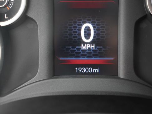 Certified 2025 RAM 2500 Big Horn AWD/4WD image 35