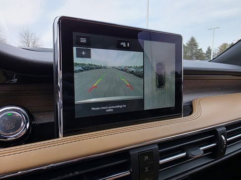 Used 2020 Lincoln Corsair Reserve w/ Equipment Group 201A image 18