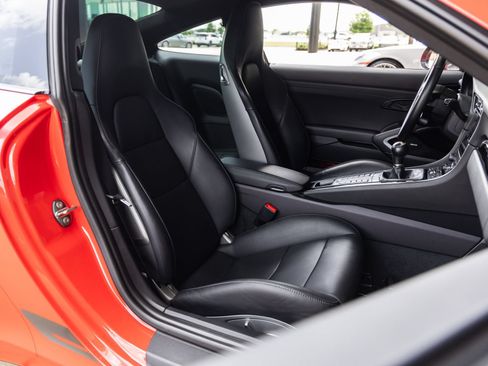 Certified 2019 Porsche 911 Carrera T RWD image 43