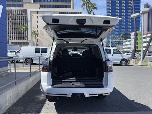 Used 2022 Toyota 4Runner TRD Sport image 6