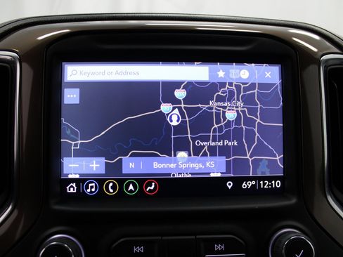 Used 2019 Chevrolet Silverado 1500 High Country w/ Safety Package II image 46