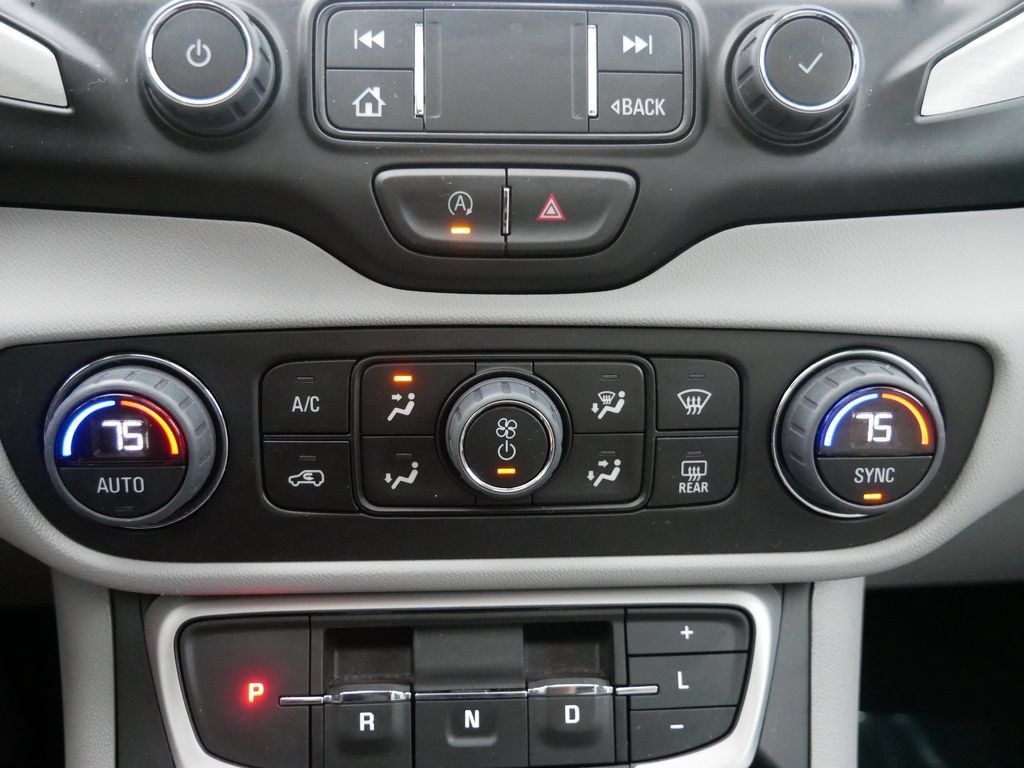 Used 2023 GMC Terrain SLT w/ Infotainment Package II AWD/4WD image 20