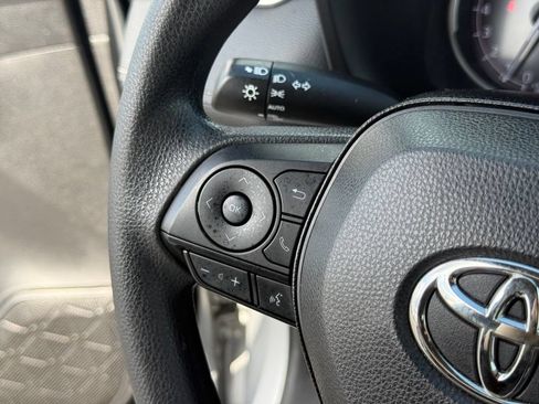 Used 2024 Toyota RAV4 XLE FWD image 12