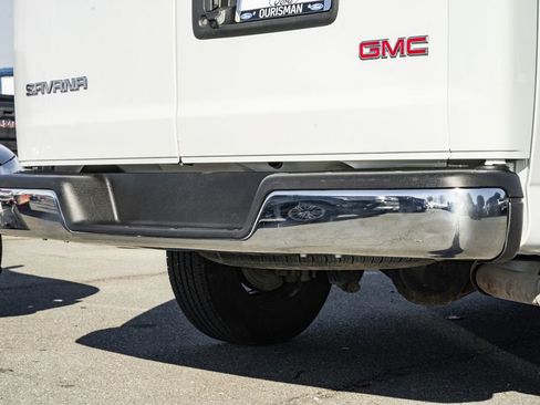 Used 2023 GMC Savana 2500 image 9