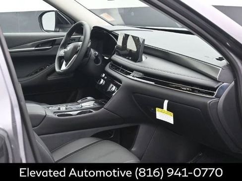 Certified 2026 INFINITI QX60 Pure w/ Cargo Package AWD/4WD image 6