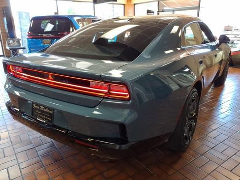 New 2026 Dodge Charger R/T AWD/4WD image 3